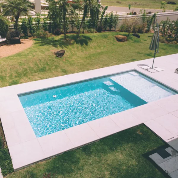 Piscina Sorrento — modelos 6m / 7m / 8m (con mosaicos) | Gianni - Miniatura 3